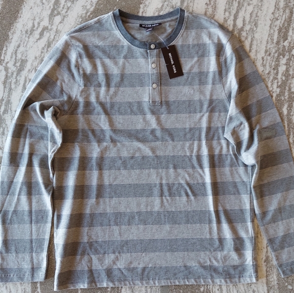 Michael Kors Men's Grey Long Sleeve Henley Shirt Size Large New - Picture 2 of 2